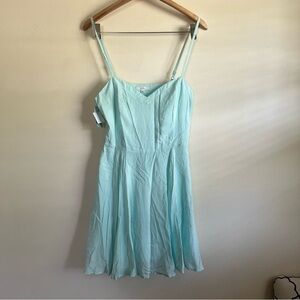 Aritzia Talula Lipinski slip dress NWT 8
